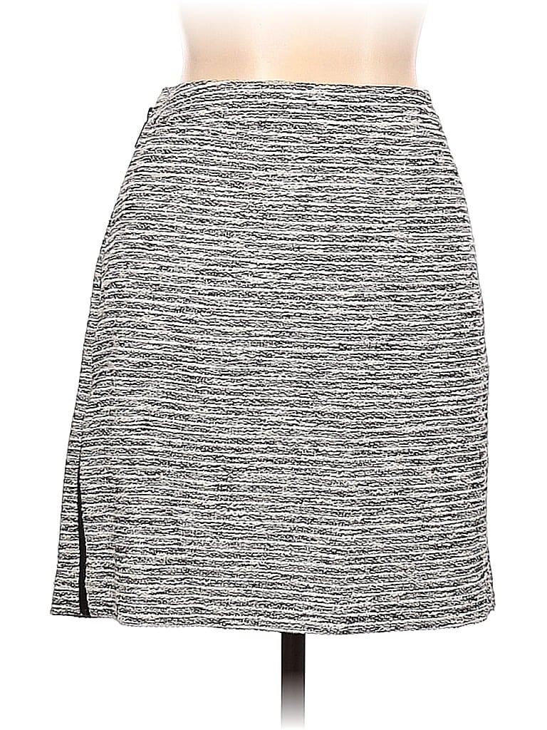 Pre-owned Vince Camuto Casual Skirt In Black