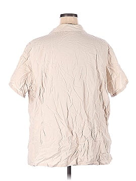 White Stag Short Sleeve Button-Down Shirt (view 2)