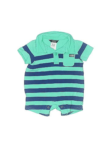 Guess Short Sleeve Outfit (view 1)
