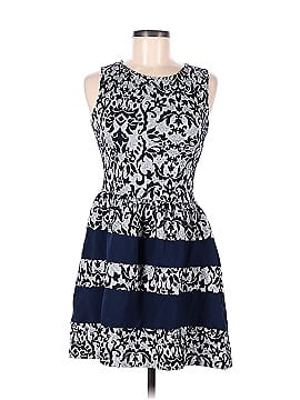 Red Saks Fifth Avenue Women's Clothing On Sale Up To 90% Off