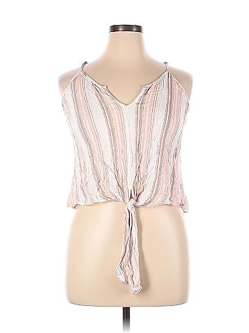 LUQ Sleeveless Blouse (view 1)