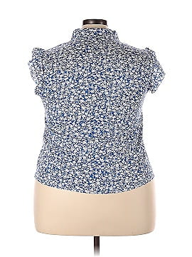 Shein Sleeveless Blouse (view 2)