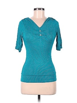 Ashley Collection Short Sleeve Blouse (view 1)
