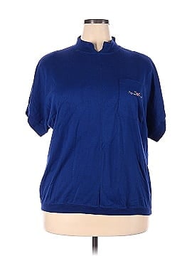 The Chesterfield Woman Short Sleeve T-Shirt (view 1)