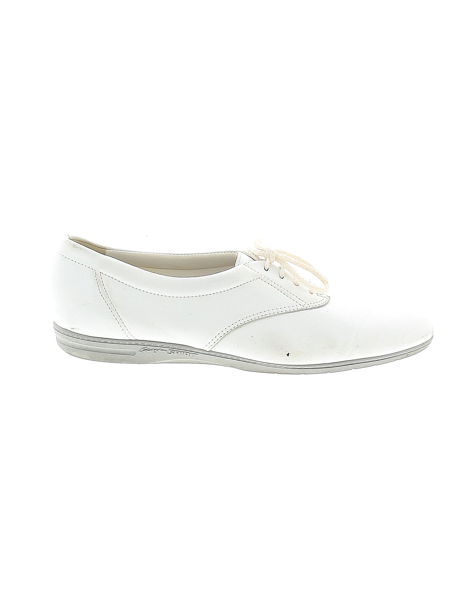 Easy Spirit White Sneakers Size 9 - 60% off | thredUP