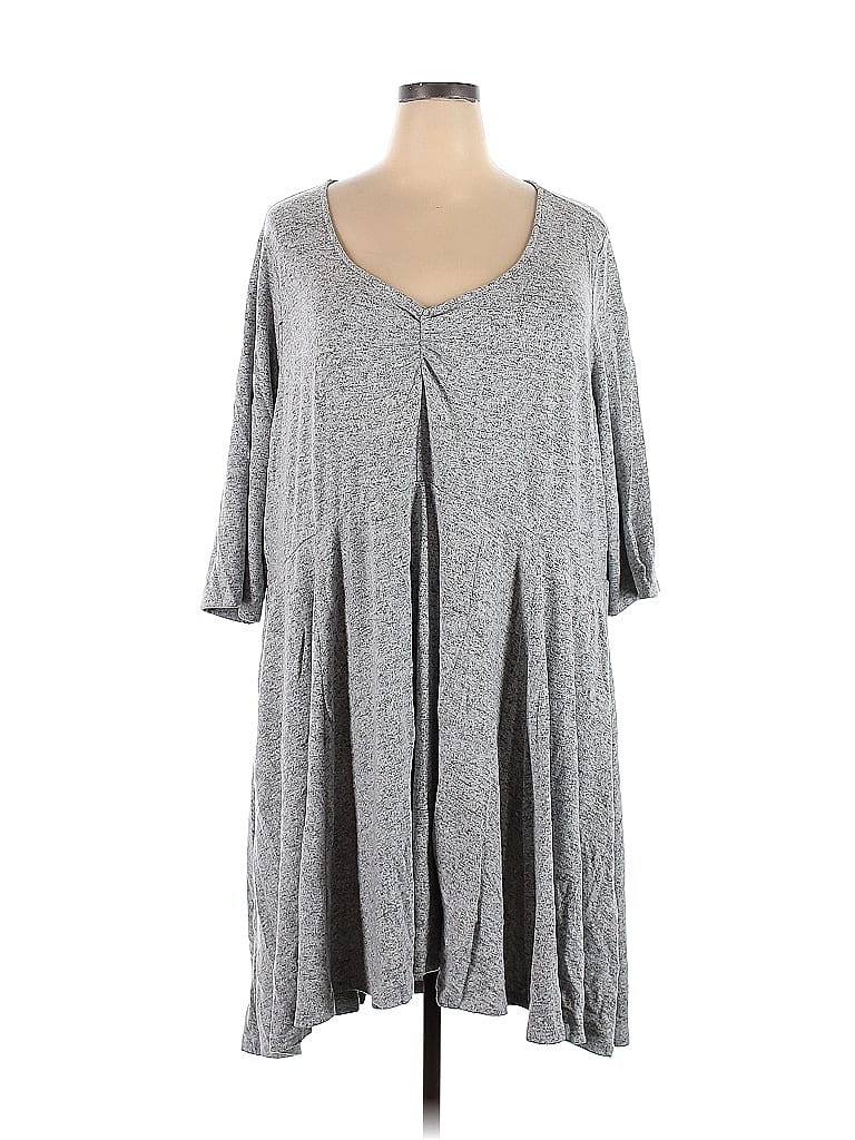 Torrid Gray Casual Dress Size 5X Plus (6) (Plus) - 68% off | thredUP