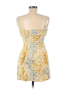 Urban Outfitters Casual Dress (view 2)