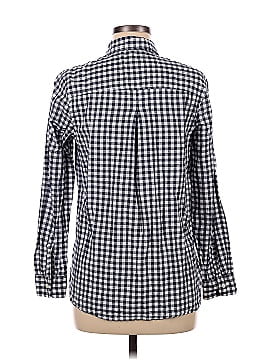 Old Navy Long Sleeve Button-Down Shirt (view 2)