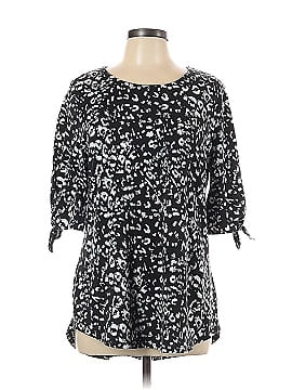West Loop 3/4 Sleeve Top (view 1)
