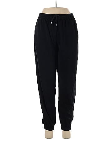 Divided sweatpants online