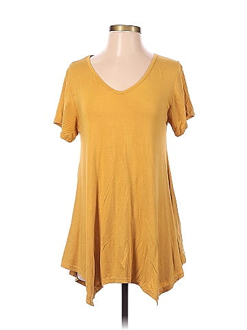 Larace Short Sleeve Top (view 1)