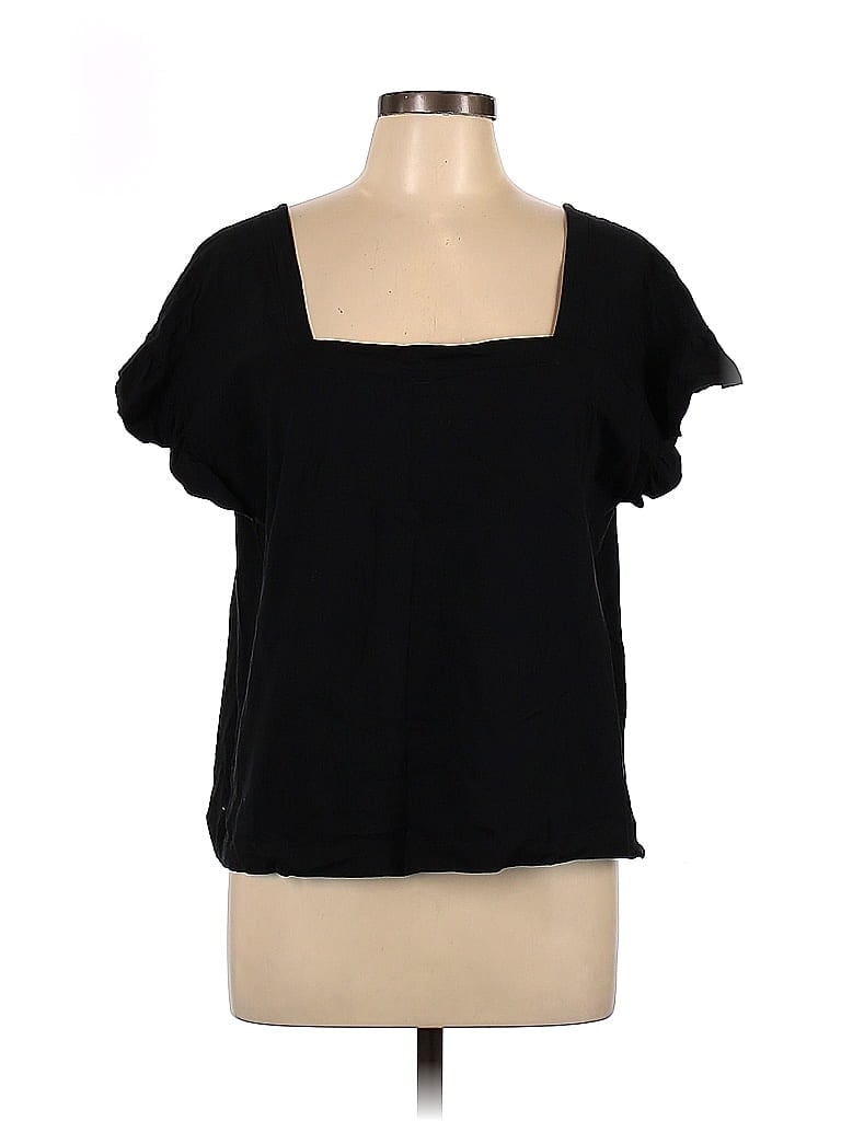 Free Assembly Black Short Sleeve Blouse Size L - 29% off | thredUP