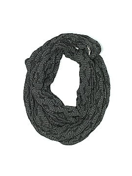 Sholdit Scarf (view 1)