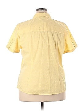 Basic Editions Short Sleeve Button-Down Shirt (view 2)