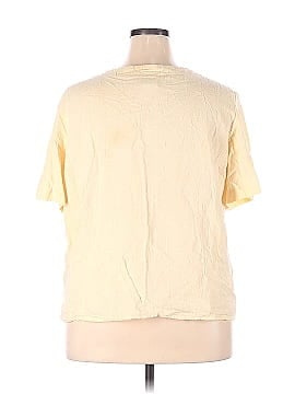 Two Twenty Short Sleeve Button-Down Shirt (view 2)