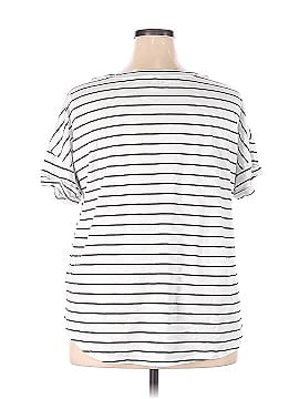 24/7 Maurices Short Sleeve T-Shirt (view 2)