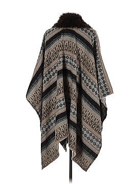 Collection Eighteen Poncho (view 2)