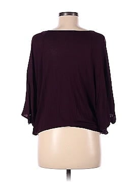Capote 3/4 Sleeve Top (view 2)
