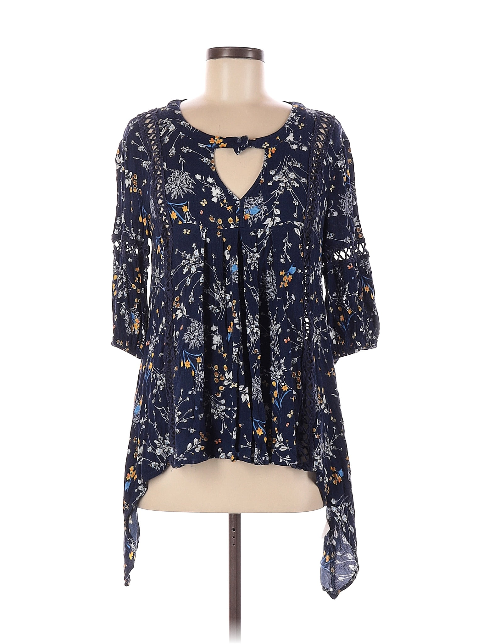 Grace & Lace Blue Long Sleeve Blouse Size M - 62% off | thredUP