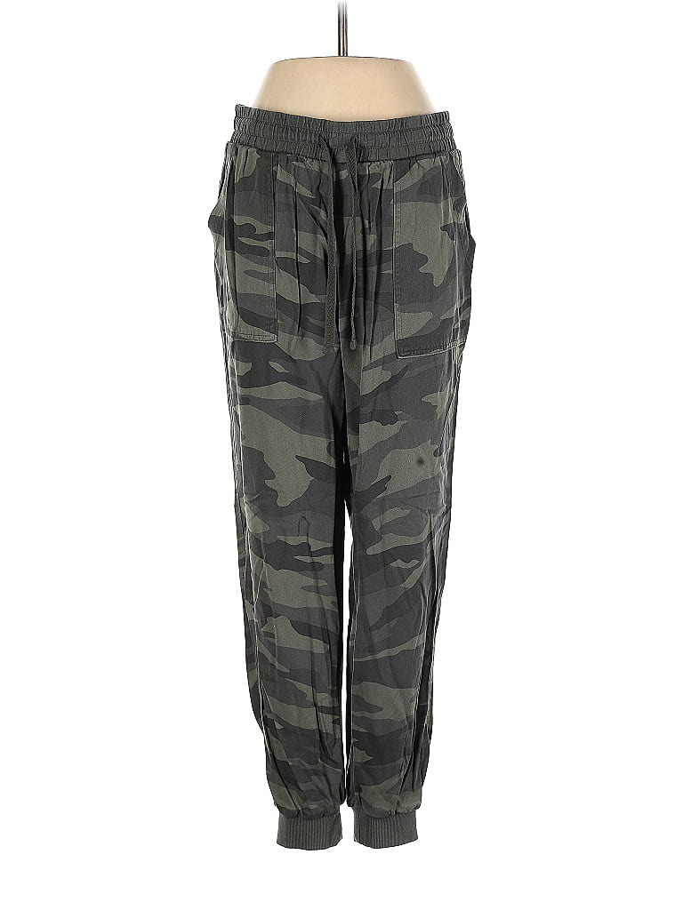 Pre-owned Splendid Casual Pants In Green