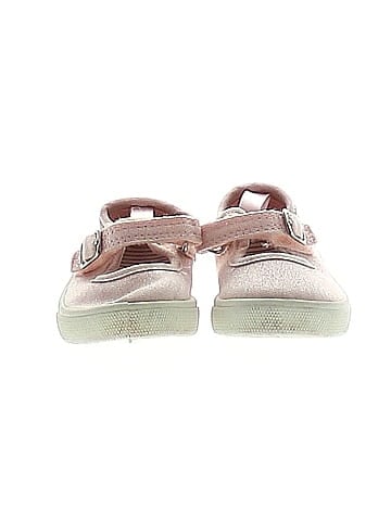OshKosh B'gosh Flats (view 2)