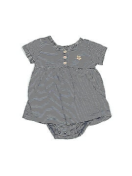 Carter's Short Sleeve Outfit (view 1)