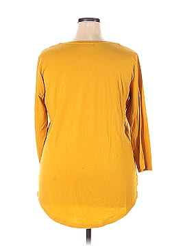 Bobbie Brooks Long Sleeve T-Shirt (view 2)