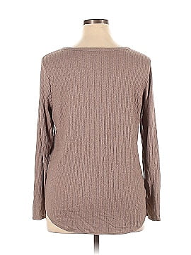 Old Navy Long Sleeve T-Shirt (view 2)