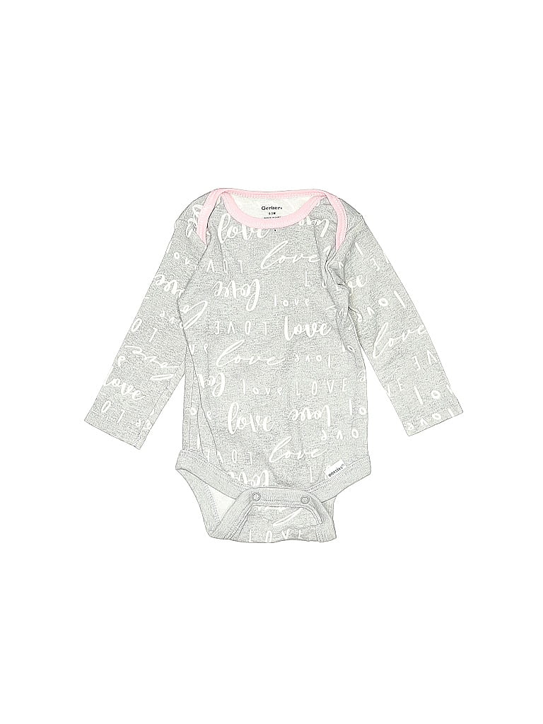 Click to view more detailed imagery on our partner's website Pre-owned Gerber Babies' Long Sleeve Onesie In Gray