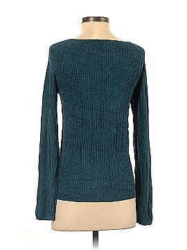 Barefoot Dreams Pullover Sweater (view 2)