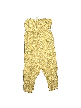 H&M Short Sleeve Outfit (view 2)