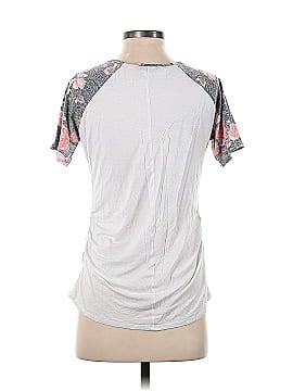 Glamour & Co Short Sleeve T-Shirt (view 2)