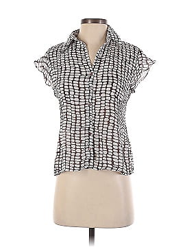 Sunny Leigh Sleeveless Button-Down Shirt (view 1)