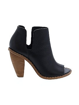 VC John Camuto Ankle Boots (view 1)