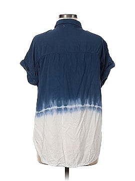 BeachLunchLounge Short Sleeve Button-Down Shirt (view 2)