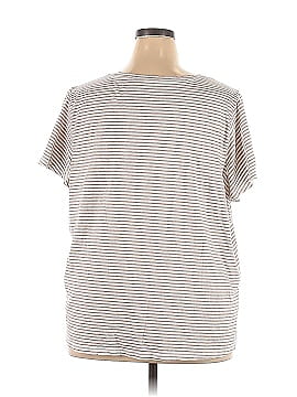 24/7 Maurices Short Sleeve T-Shirt (view 2)