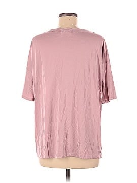 Voge Boutique Short Sleeve T-Shirt (view 2)