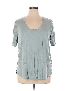 24/7 Maurices Short Sleeve T-Shirt (view 1)
