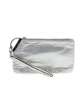 Arden B. Wristlet (view 1)