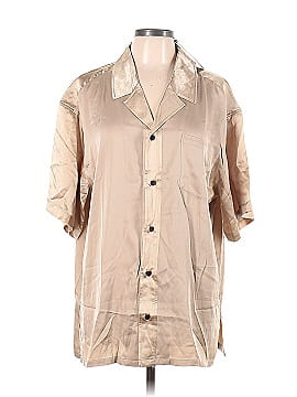 Gentle Herd Short Sleeve Button-Down Shirt (view 1)