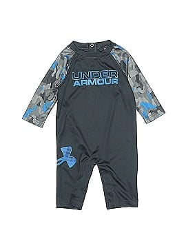 Under Armour Long Sleeve Outfit (view 1)