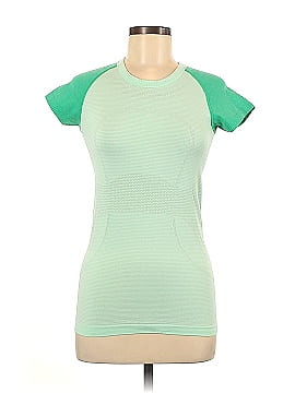 Lululemon Athletica Active T-Shirt (view 1)