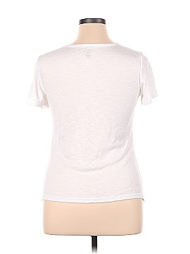 24/7 Maurices Short Sleeve T-Shirt (view 2)