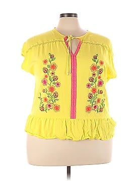 The Pioneer Woman Short Sleeve Blouse (view 1)