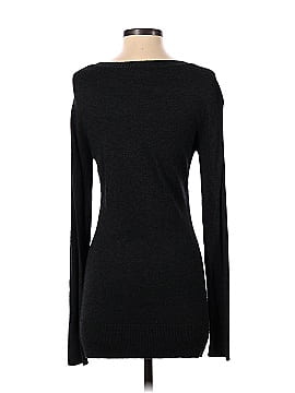 Liz Lange Maternity Long Sleeve T-Shirt (view 2)