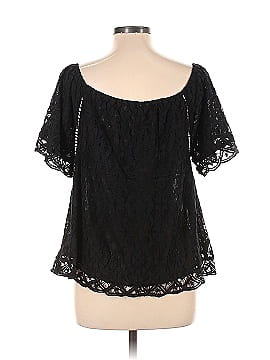 BB Dakota Short Sleeve Blouse (view 2)