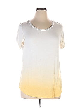 24/7 Maurices Short Sleeve T-Shirt (view 1)