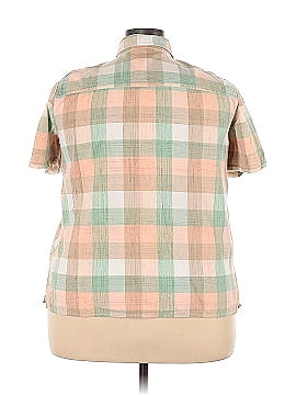 Classic Elements Short Sleeve Button-Down Shirt (view 2)