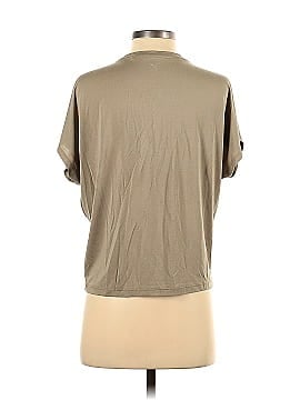 Uniqlo Short Sleeve T-Shirt (view 2)