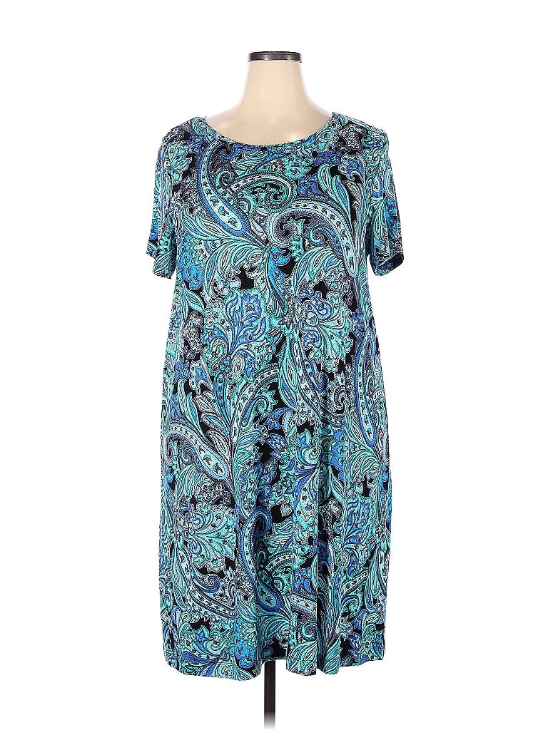 Cynthia Rowley TJX Blue Casual Dress Size 2X (Plus) - 52% off | thredUP